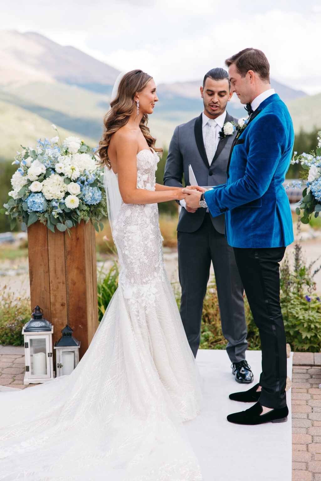 Breathtaking Mountaintop Wedding in Breckenridge Colorado