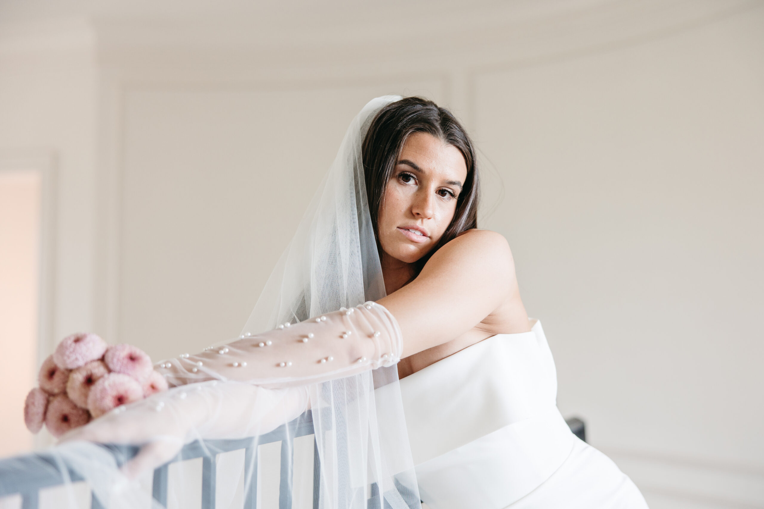 Kayla's Bridal session at The Hillside Estate in Dallas, Texas was one to remember. As a wedding planner herself, Kayla had a beautiful vision for this day.